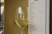 eine respektable Weinkarte zeichnet das Chang City aus (&copy;Foto: Marikka-Laila Maisel)